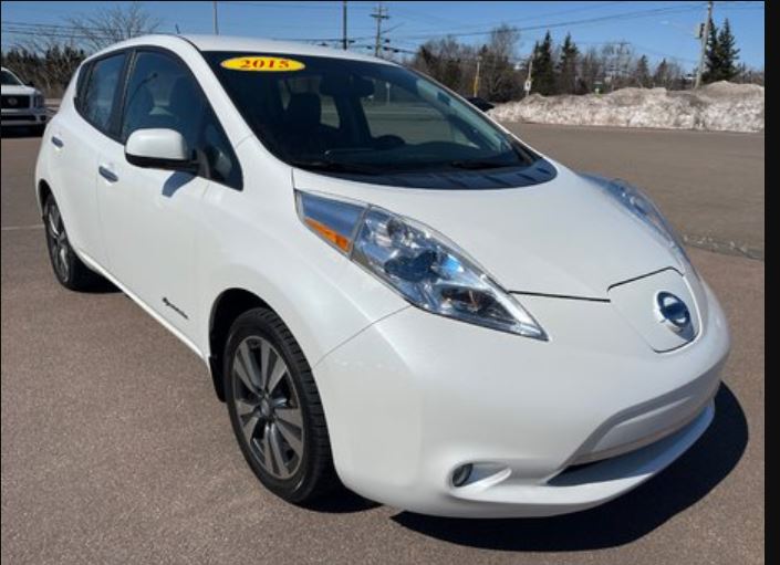 2015 Nissan LEAF SL